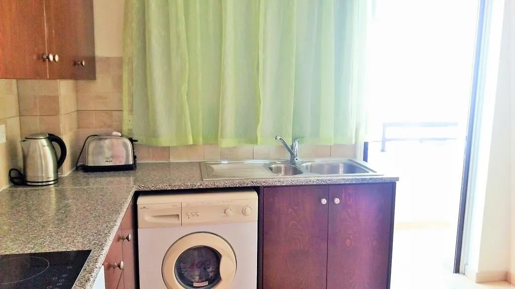 101 Mandritis Court Apartment Larnaca 0*,  Cyprus